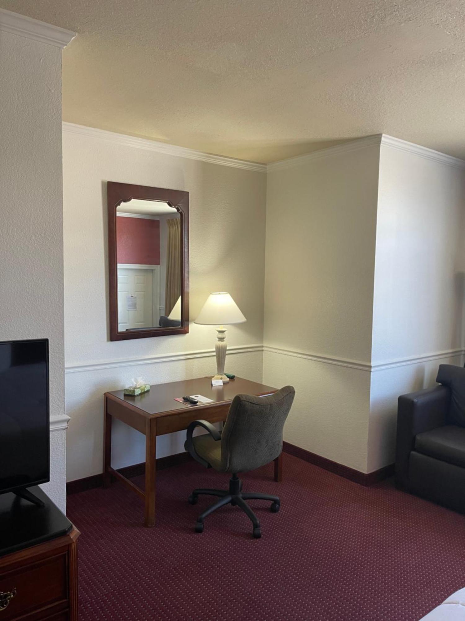 Hotel Carriage House